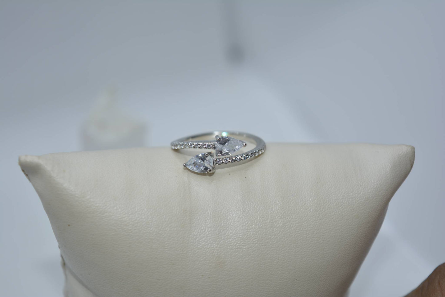 LukGud Stellar Sparkle Ring (Size 6)