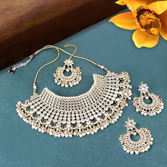LukGud Indian Wedding Traditional Gold Plated Kundan Choker Necklace Set with Tikka and Earrings for Wome Girls