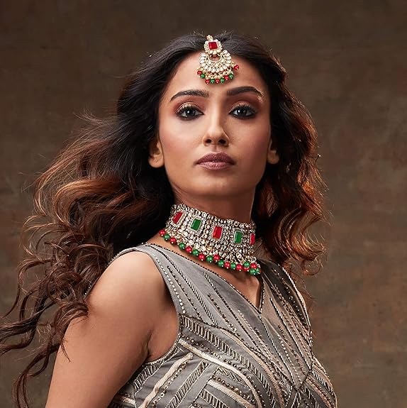 LukGud Rani Padmavati Dulhan Bridal Kundan Pearl Adjustable Choker Necklace with Earrings Maang Tikka for Women Girls Indian Traditional Jewellery Set