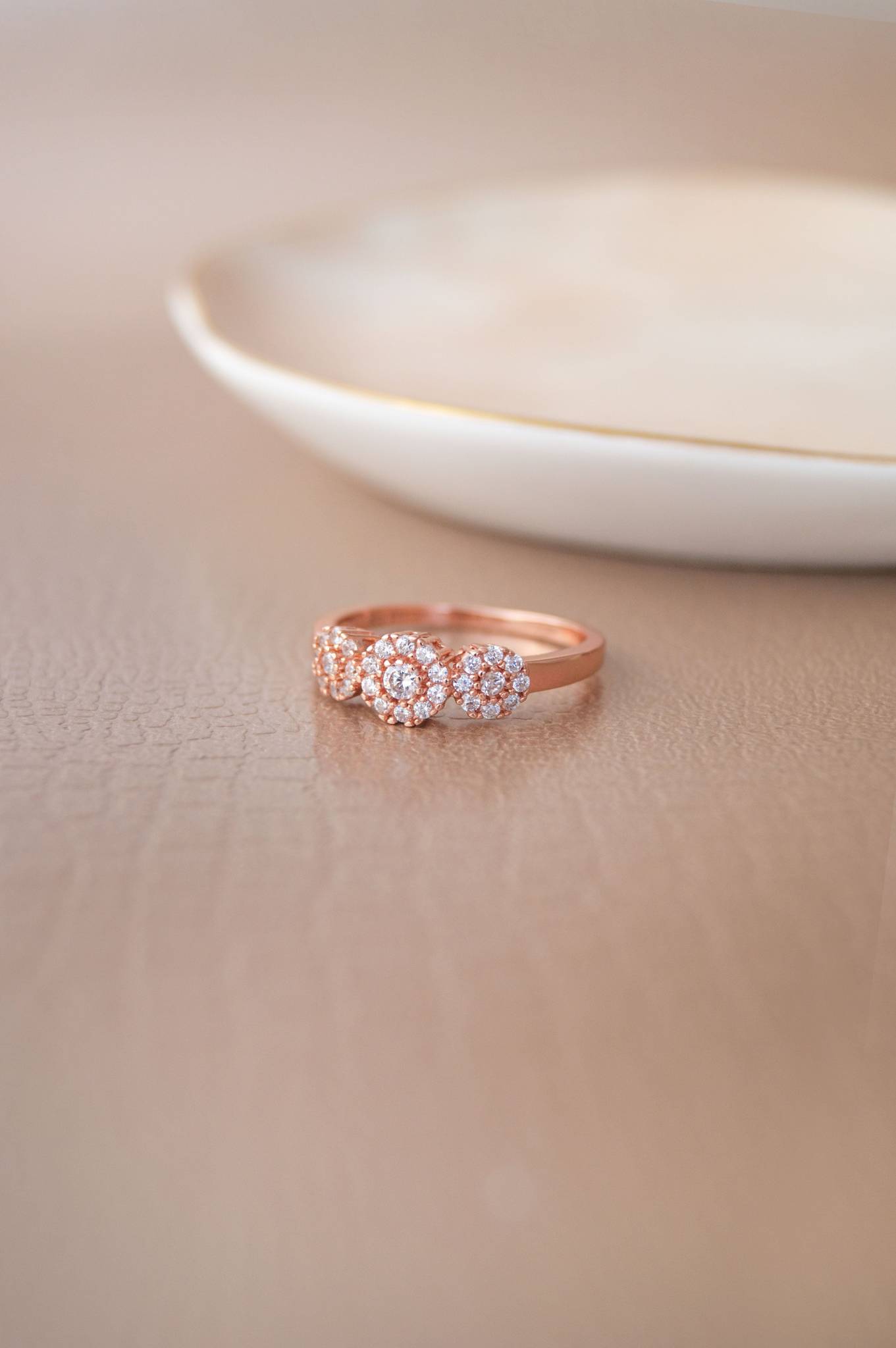 LukGud Flower Clusters Trail Rose Gold Plated Sterling Silver Delicate Ring