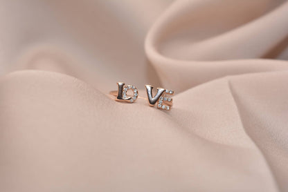 LukGud Lo Ve Forever Spark Ring (Size 6)