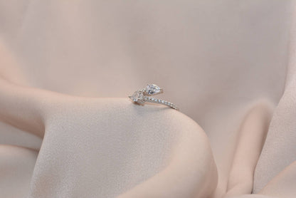 LukGud Stellar Sparkle Ring (Size 6)