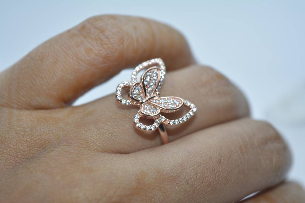 LukGud Rose Gold Butterfly Ring (Size 7)