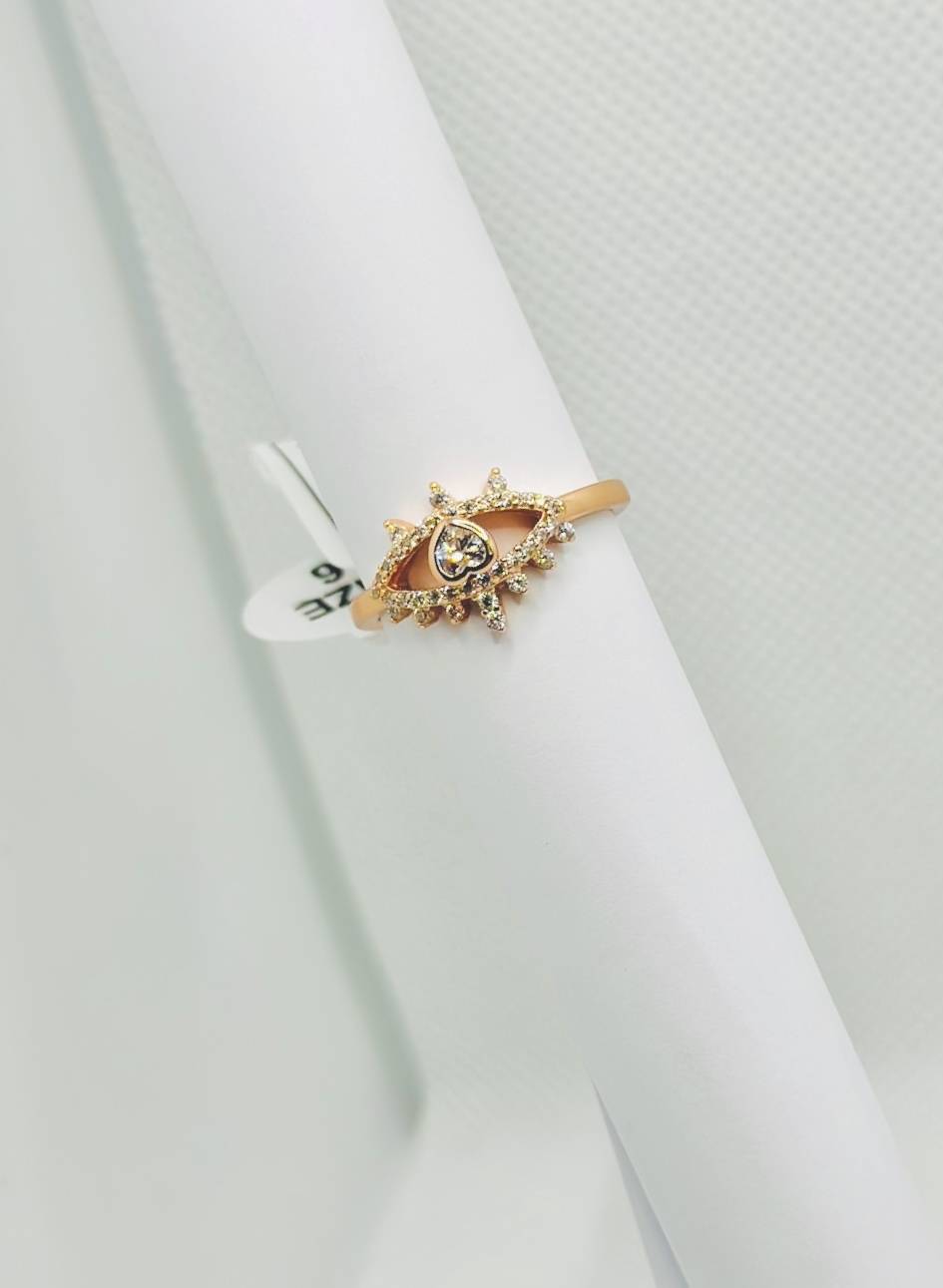 LukGud Gold Eye Sparkle Ring (Size 6)