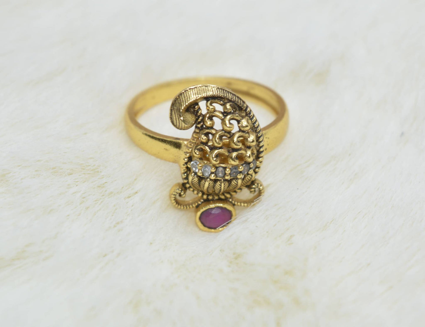 LuKGud Heritage Charisma Ring (Size 7)