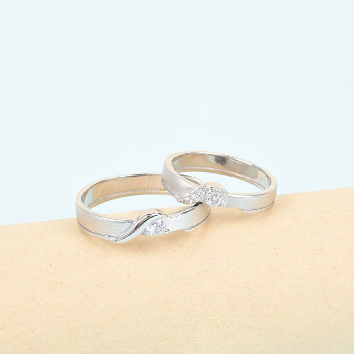 LukGud Everlasting Love Couple Rings