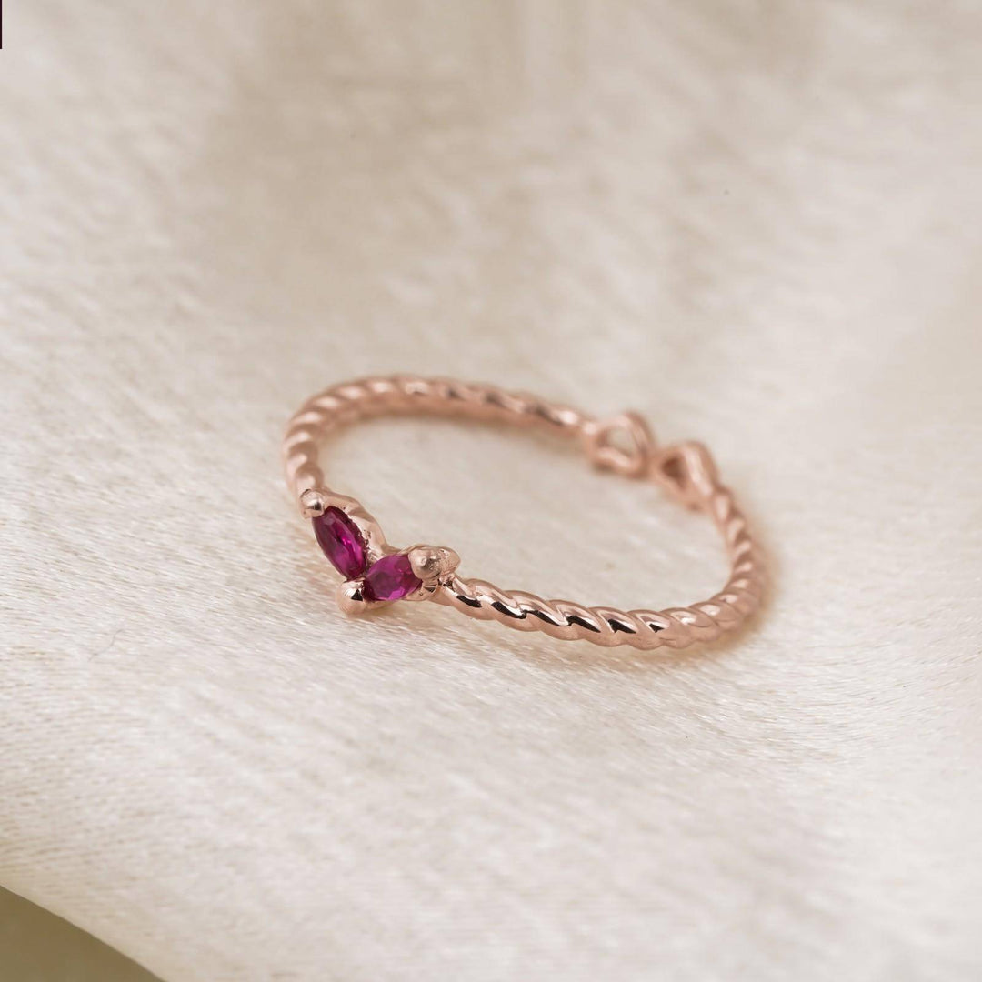 LukGud Rose Gold Ruby Danaid Heart Ring (Adjustable)