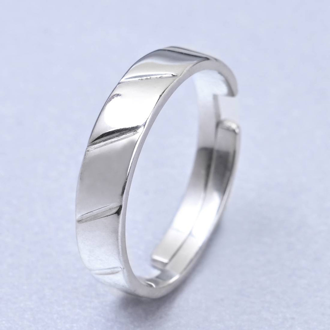 LukGud Silver Adjustable Rhodium Plated Twist Band Ring For Men & Boys (Adjustable)